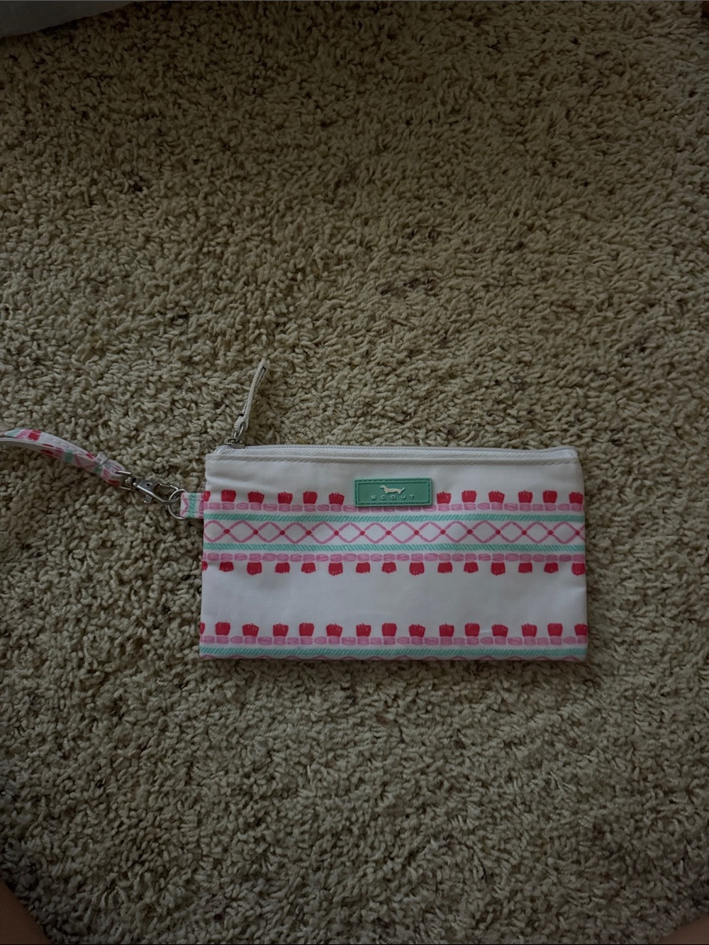 Scout wrist wallet
